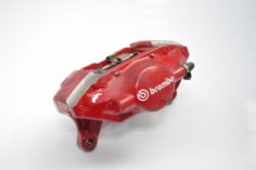 52008r etrier de frein brembo arriere droit - occasion