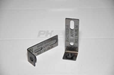 equerre fixation bavette