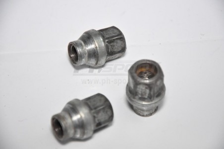 32833 ecrou de roue debouche portee conique - occasion