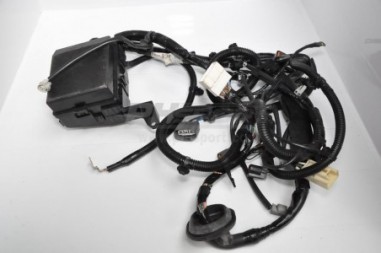 83036c avec 82703a ensemble complet faisceau avant et boite fusible