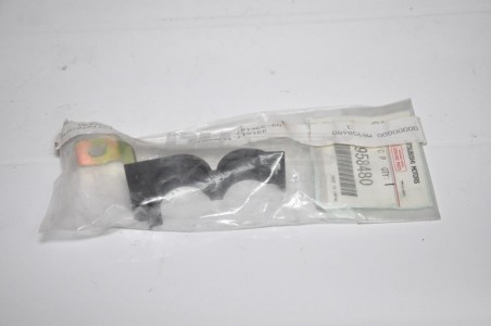 87586b attache tuyau clim