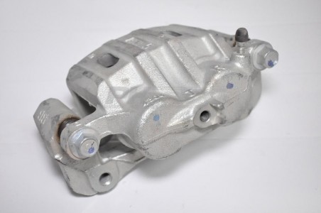 51023r etrier de frein avant droit