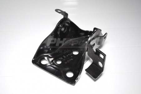 chape bras arriere droit