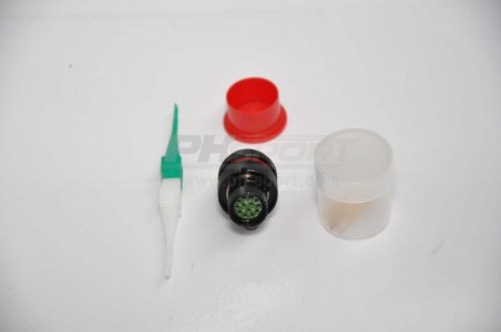 fiche militaire SOURIAU femelle pin male 13 pts rouge