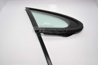 vitre fixe cusode porte avant droite filmee - occasion