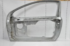 porte avant gauche sans panneau de porte