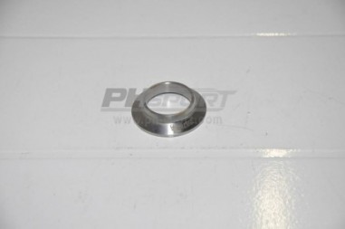 entretoise inferieure point c