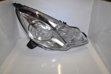 projecteur avant droit